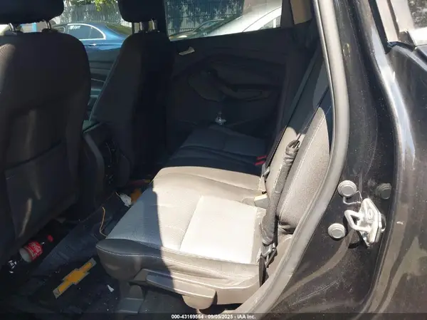 1FMCU0GD9HUE12069 2017 FORD ESCAPE - Image 8