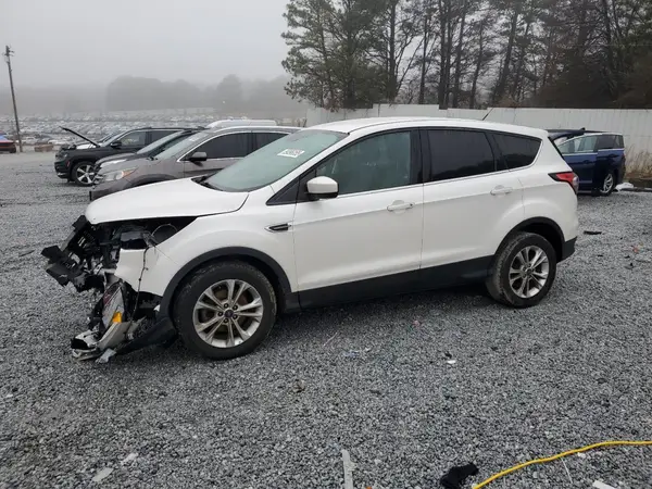 1FMCU0GD9HUE38588 2017 FORD ESCAPE - Image 1