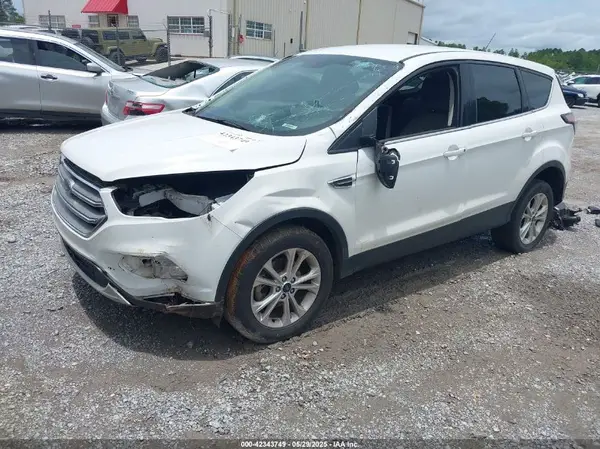 1FMCU0GD9HUE64639 2017 FORD ESCAPE - Image 2