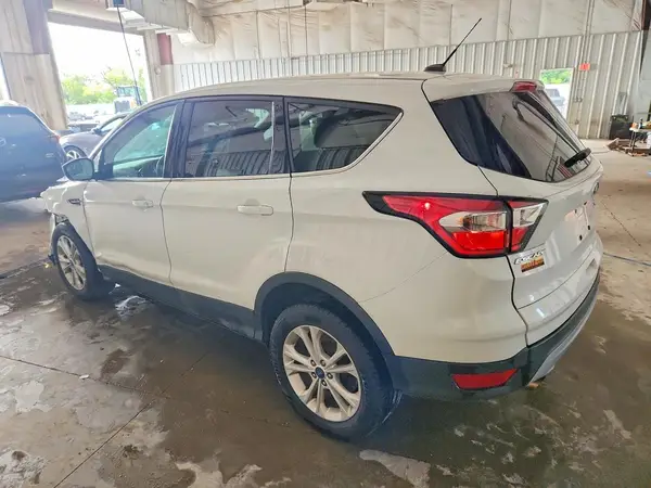 1FMCU0GD9HUE87550 2017 FORD ESCAPE - Image 2