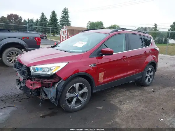 1FMCU0GD9HUE99830 2017 FORD ESCAPE - Image 2