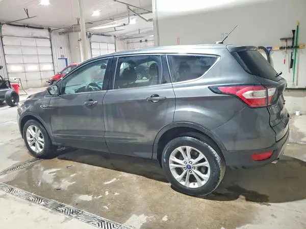 1FMCU0GD9HUF01219 2017 FORD ESCAPE - Image 2