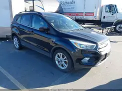 1FMCU0GD9JUA02328 2018 FORD ESCAPE