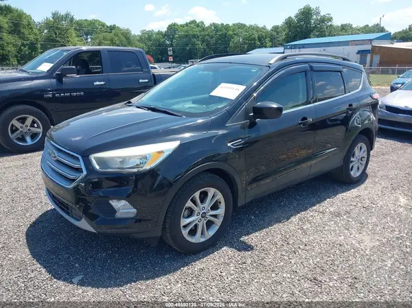 1FMCU0GD9JUA11188 2018 FORD ESCAPE - Image 2