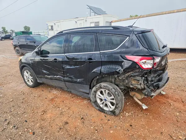 1FMCU0GD9JUA12325 2018 FORD ESCAPE - Image 2