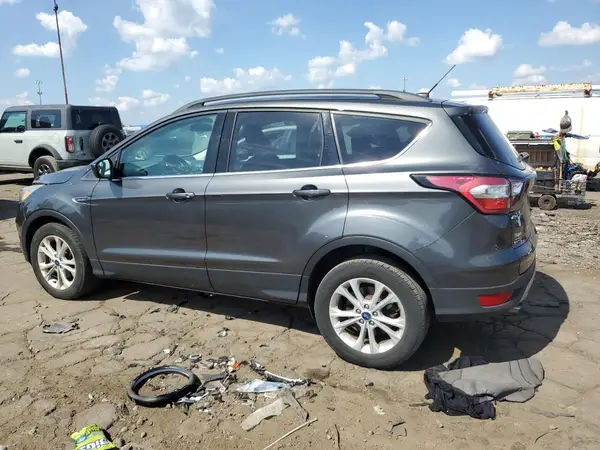 1FMCU0GD9JUA20442 2018 FORD ESCAPE - Image 2