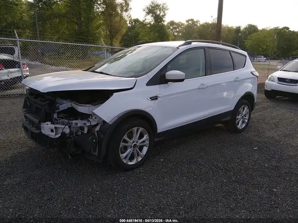 1FMCU0GD9JUA25284 2018 FORD ESCAPE - Image 2