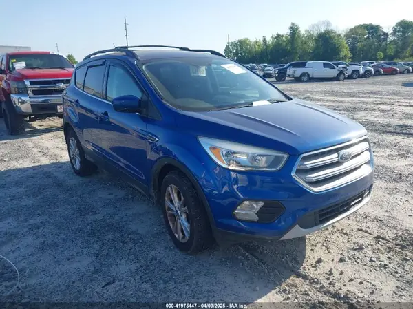 1FMCU0GD9JUA61010 2018 FORD ESCAPE - Image 1