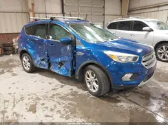 1FMCU0GD9JUA78597 2018 FORD ESCAPE