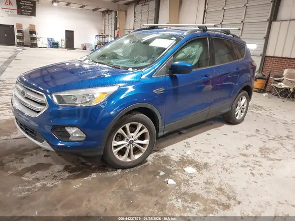 1FMCU0GD9JUA78597 2018 FORD ESCAPE - Image 2
