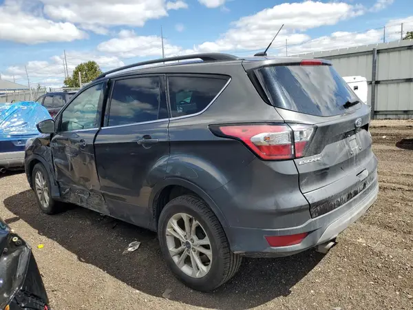 1FMCU0GD9JUA82908 2018 FORD ESCAPE - Image 2