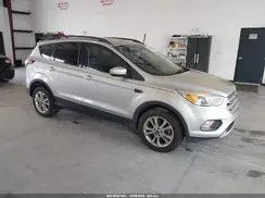 1FMCU0GD9JUB04762 2018 FORD ESCAPE