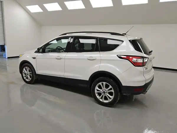 1FMCU0GD9JUB11470 2018 FORD ESCAPE - Image 2