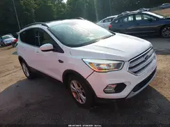 1FMCU0GD9JUB15549 2018 FORD ESCAPE
