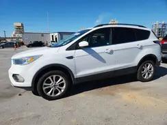 1FMCU0GD9JUB15714 2018 FORD ESCAPE