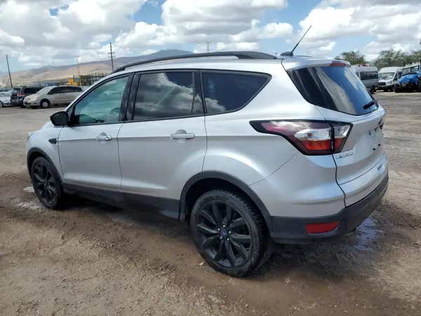 1FMCU0GD9JUB16216 2018 FORD ESCAPE - Image 2
