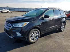 1FMCU0GD9JUB17107 2018 FORD ESCAPE