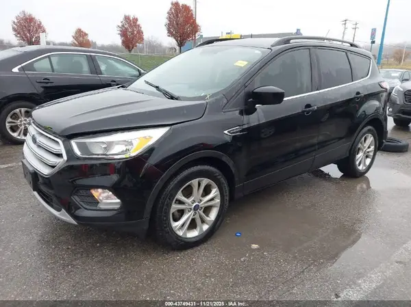 1FMCU0GD9JUB24896 2018 FORD ESCAPE - Image 2