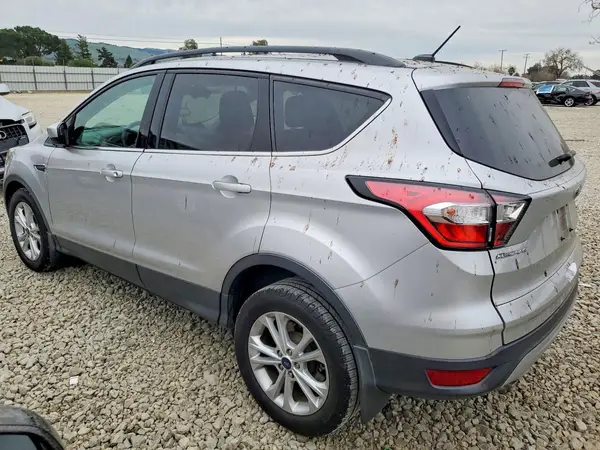 1FMCU0GD9JUB26146 2018 FORD ESCAPE - Image 2