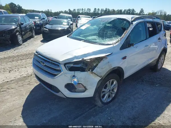 1FMCU0GD9JUB35543 2018 FORD ESCAPE - Image 2