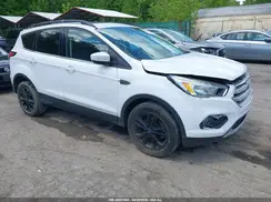1FMCU0GD9JUB35686 2018 FORD ESCAPE