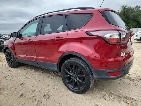 1FMCU0GD9JUB36479 2018 FORD ESCAPE - Image 2