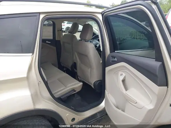 1FMCU0GD9JUB57588 2018 FORD ESCAPE - Image 8