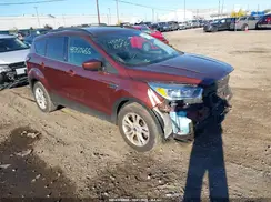 1FMCU0GD9JUB59339 2018 FORD ESCAPE