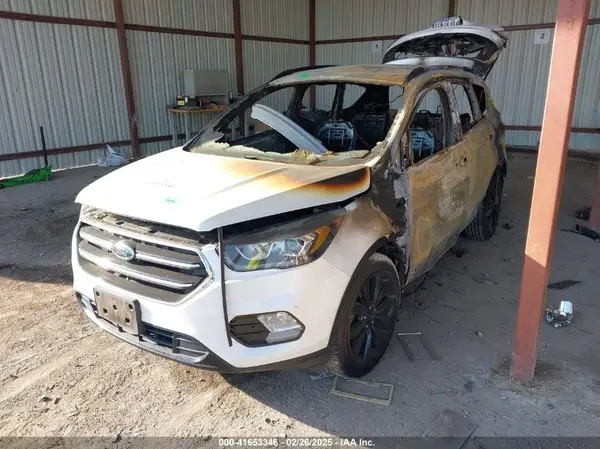 1FMCU0GD9JUB72270 2018 FORD ESCAPE - Image 2