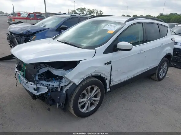 1FMCU0GD9JUB96312 2018 FORD ESCAPE - Image 2