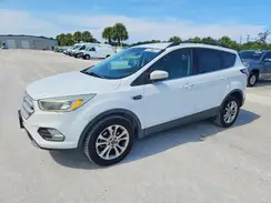 1FMCU0GD9JUC07454 2018 FORD ESCAPE