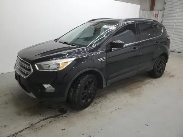 1FMCU0GD9JUC10886 2018 FORD ESCAPE - Image 1