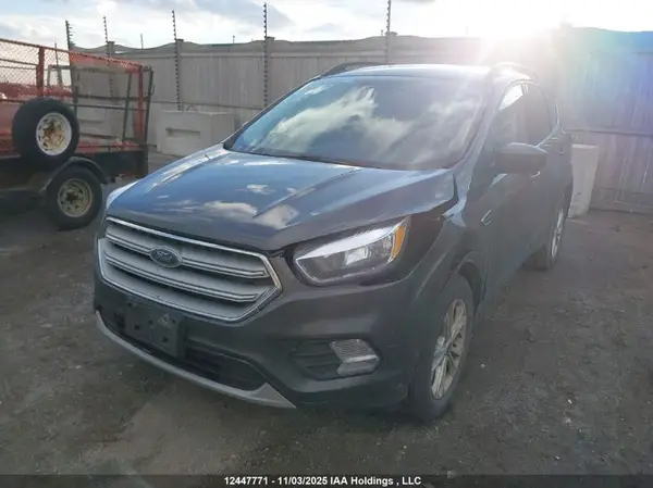 1FMCU0GD9JUC14534 2018 FORD ESCAPE - Image 2