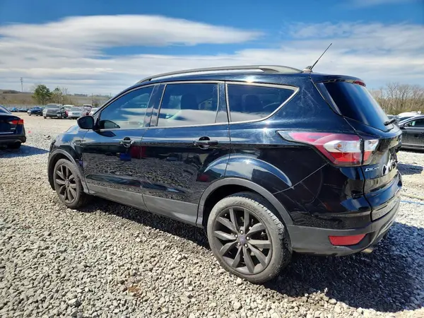 1FMCU0GD9JUC26876 2018 FORD ESCAPE - Image 2