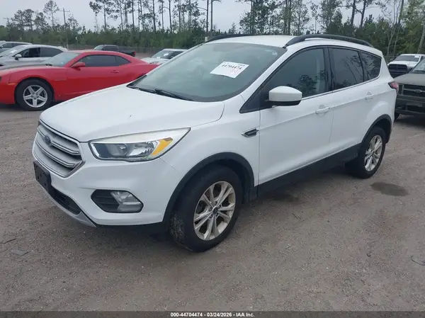 1FMCU0GD9JUC29647 2018 FORD ESCAPE - Image 2