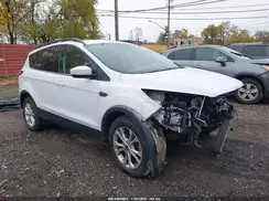 1FMCU0GD9JUC32631 2018 FORD ESCAPE