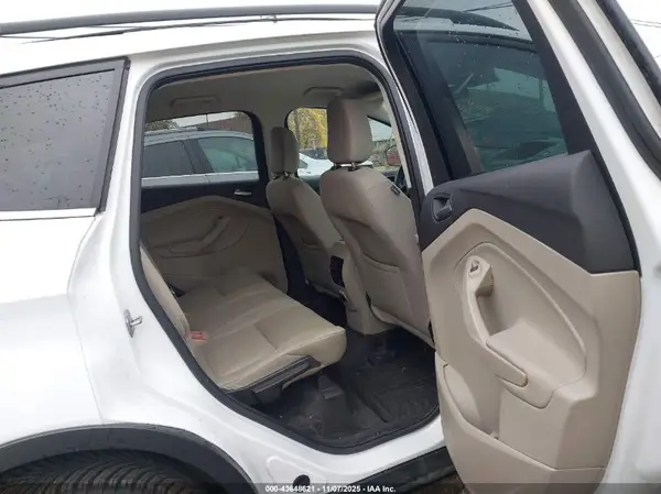 1FMCU0GD9JUC32631 2018 FORD ESCAPE - Image 8