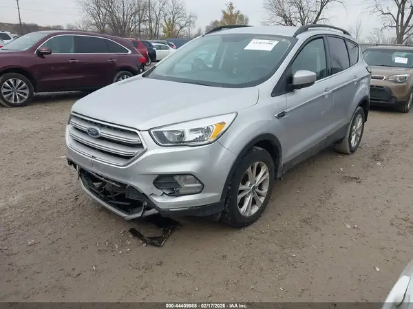 1FMCU0GD9JUC33116 2018 FORD ESCAPE - Image 2