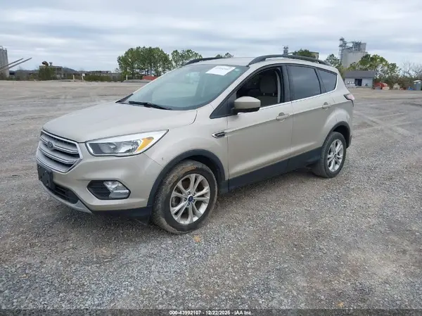 1FMCU0GD9JUC34363 2018 FORD ESCAPE - Image 2