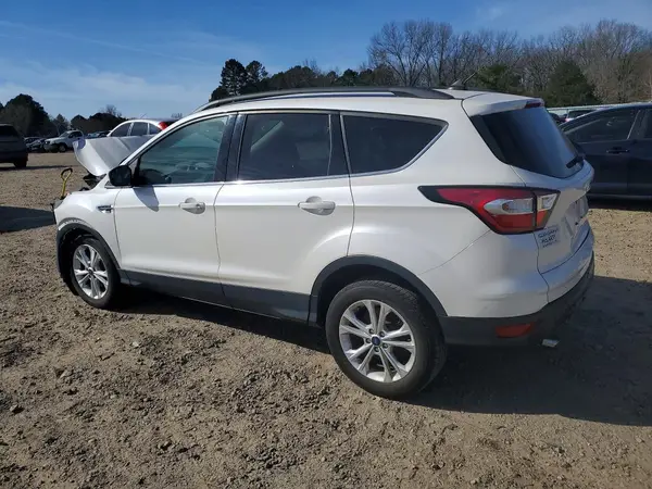 1FMCU0GD9JUC35917 2018 FORD ESCAPE - Image 2