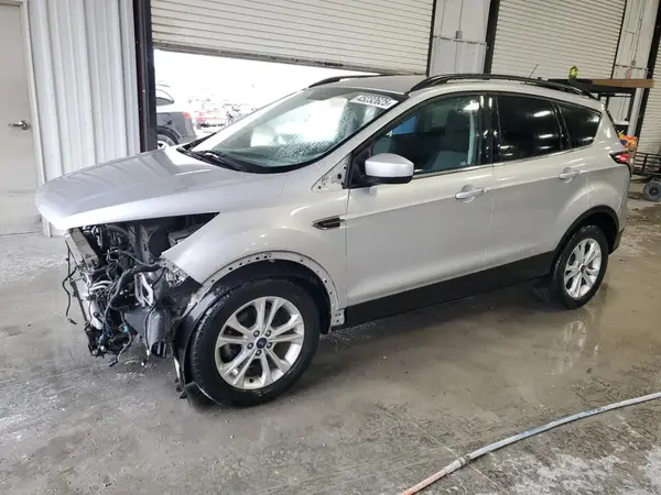 1FMCU0GD9JUC40664 2018 FORD ESCAPE - Image 1
