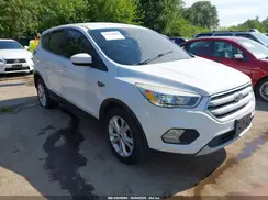 1FMCU0GD9JUC50417 2018 FORD ESCAPE