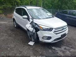 1FMCU0GD9JUC55133 2018 FORD ESCAPE