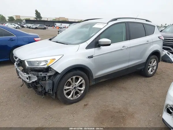 1FMCU0GD9JUC90920 2018 FORD ESCAPE - Image 2