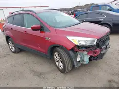 1FMCU0GD9JUD00135 2018 FORD ESCAPE