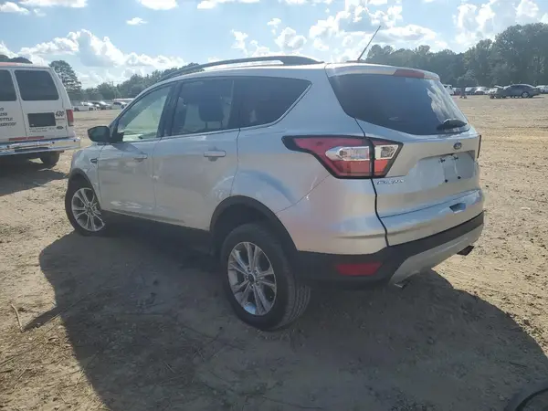 1FMCU0GD9JUD07490 2018 FORD ESCAPE - Image 2