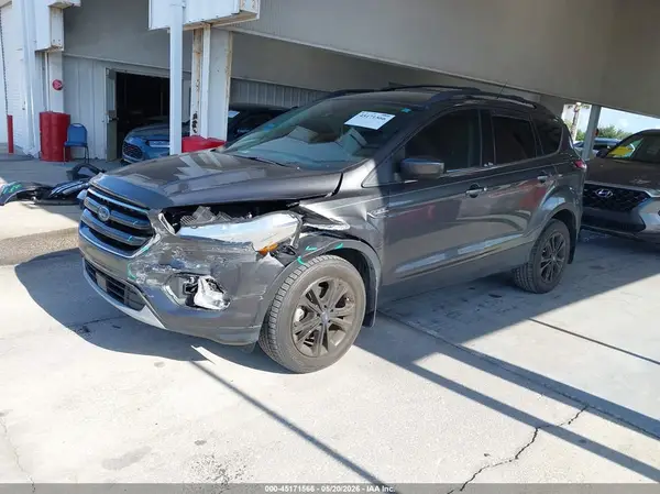 1FMCU0GD9JUD15153 2018 FORD ESCAPE - Image 2