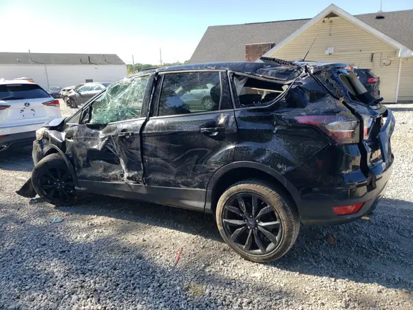 1FMCU0GD9JUD16996 2018 FORD ESCAPE - Image 2