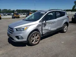 1FMCU0GD9JUD21972 2018 FORD ESCAPE