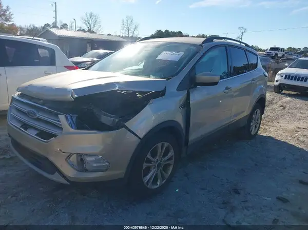 1FMCU0GD9JUD26363 2018 FORD ESCAPE - Image 2